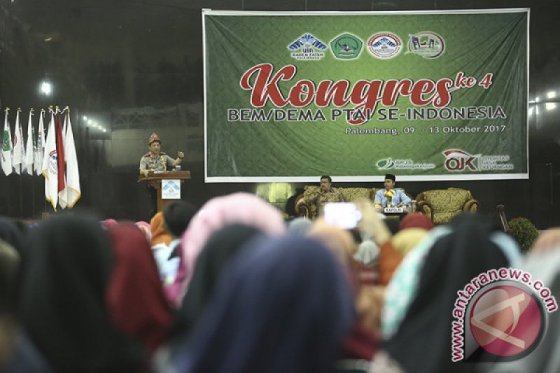 Kapolri Hadiri Kongres BEM PTAI Se Indonesia