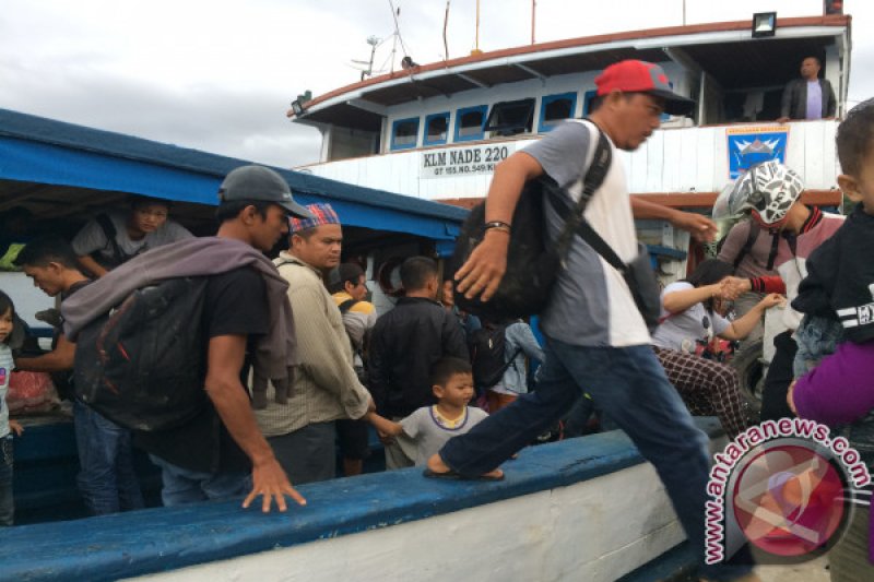 TRANSPORTASI ANTAR PULAU MENTAWAI