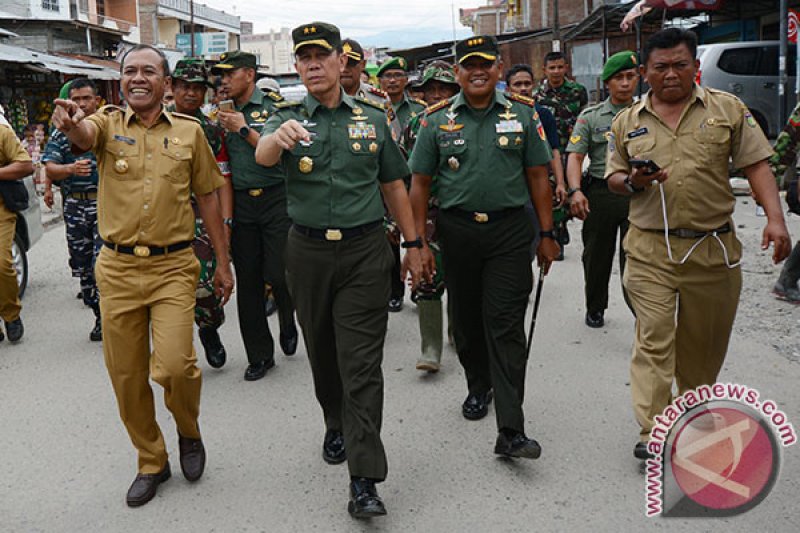 IRJENAD KUNJUNGI PASAR MASOMBA