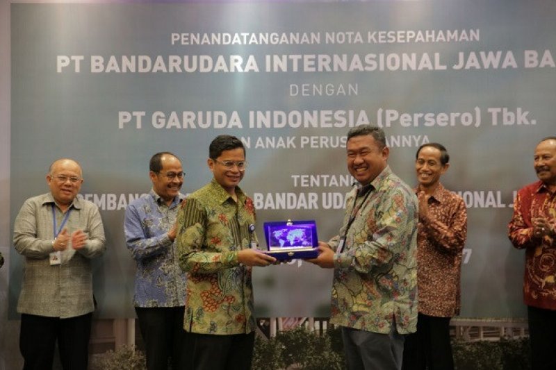 PT BIJB-Garuda Indonesia Jalin Kerja Sama