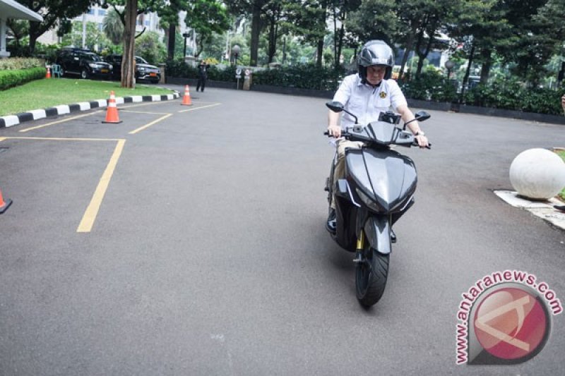 Jonan Coba Motor Listrik