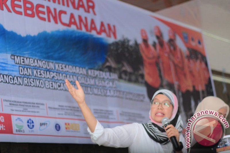 SEMINAR PASCA GEMPA DAN TSUNAMI DI MENTAWAI