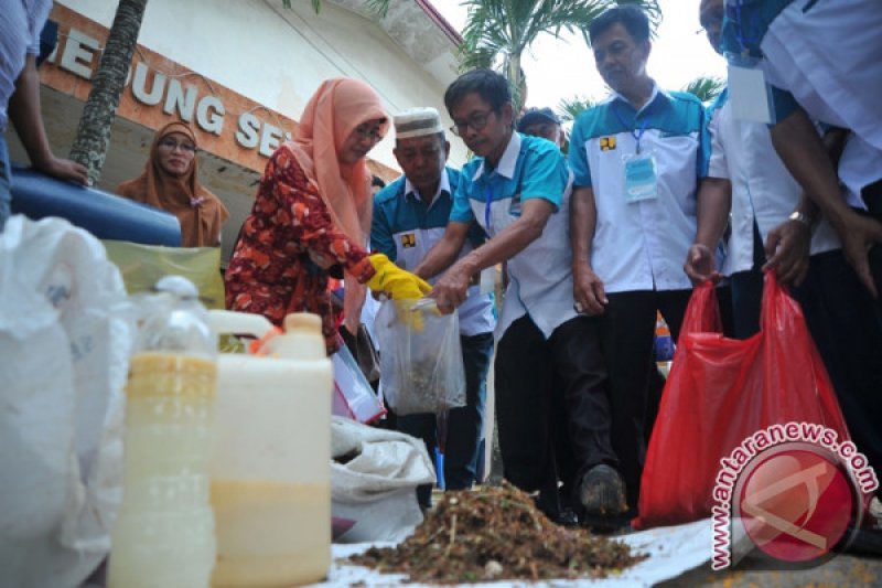 Pelatihan Pemanfaatan Sampah 