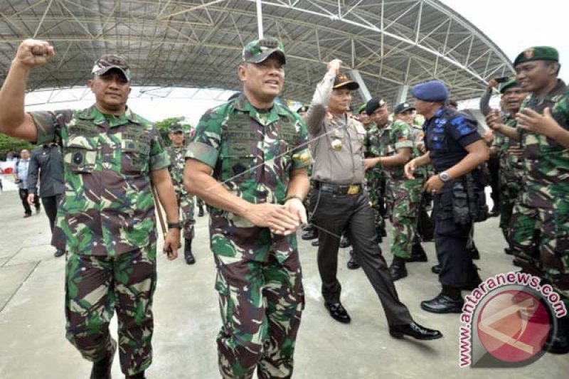Gatot: Ekonomi Sulsel Meningkat Karena Kekompakan TNI-Polri