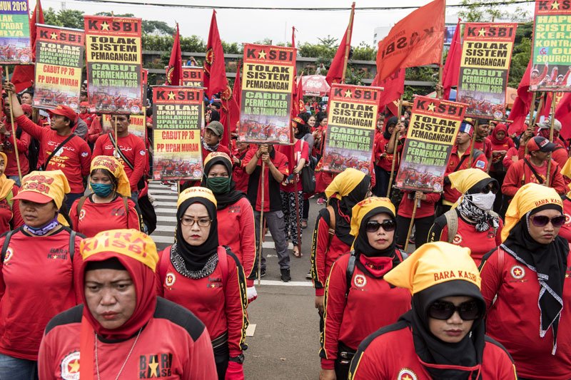 Buruh Tolak Upah Murah 