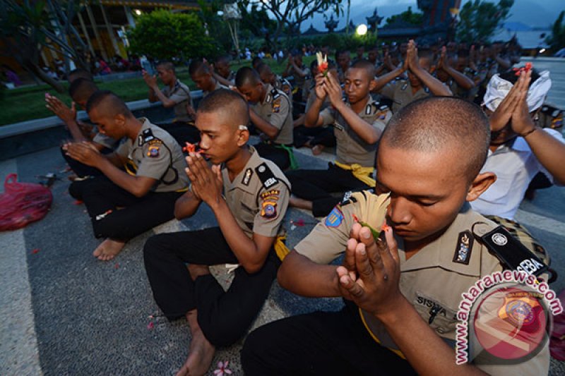 CALON BINTARA SEMBAHYAN GALUNGAN