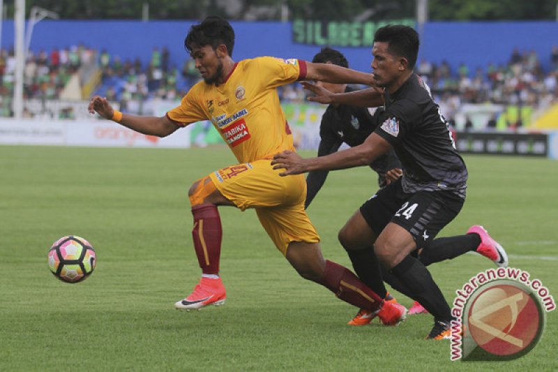 Sriwijaya FC Kalahkan Persegres