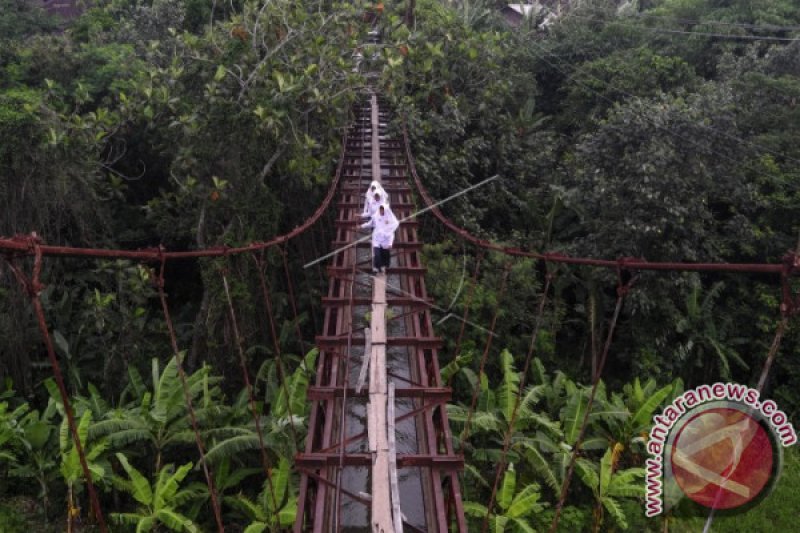 JEMBATAN AKSES JALAN PINTAS