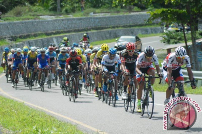 ETAPE IV TOUR DE SINGKARAK