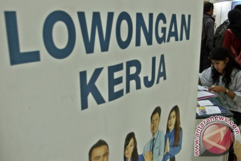 Disnaker Sukabumi Tempatkan Ribuan Pencari Kerja Di Perusahaan Dalam Dan Luar Negeri Antara News