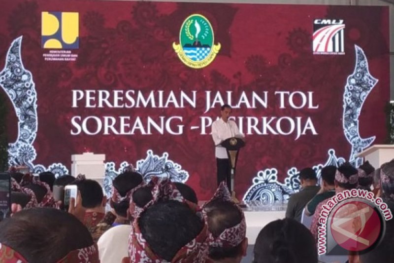 Presiden Berpantun Sunda Pada Peresmian Tol Soroja