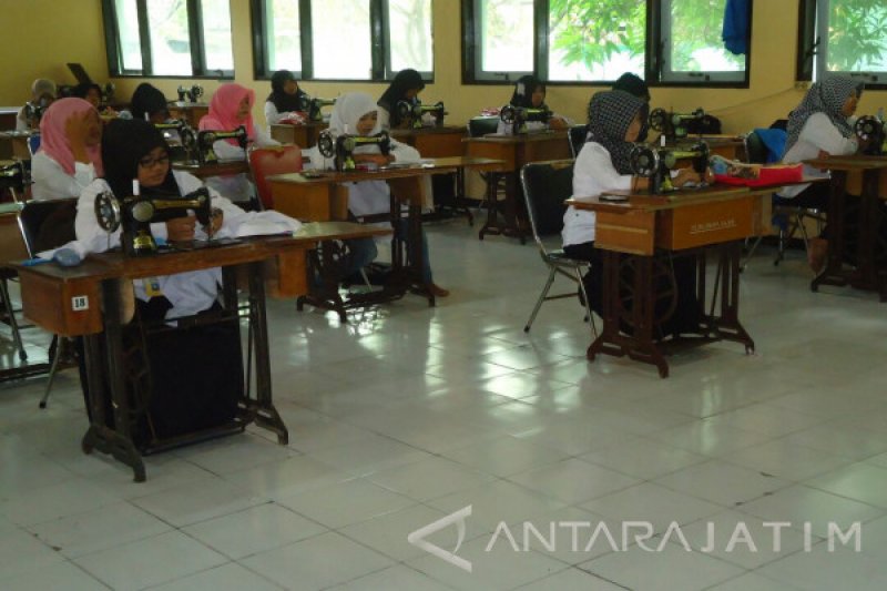 Serap Angkatan Kerja Disnaker Kota Madiun Sediakan 19 Pelatihan Kewirausahaan Antara News Jawa Timur