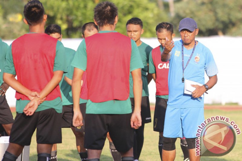 Rahmad Darmawan Latih Sriwijaya FC