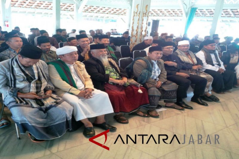 Majelis Dzikir Jabar ajak umat jaga kiai