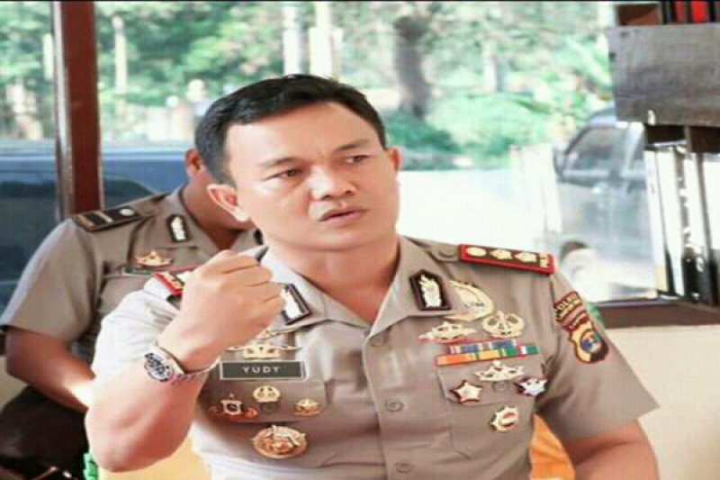 Polres Lampung Timur Terjunkan Personel Amankan Natal