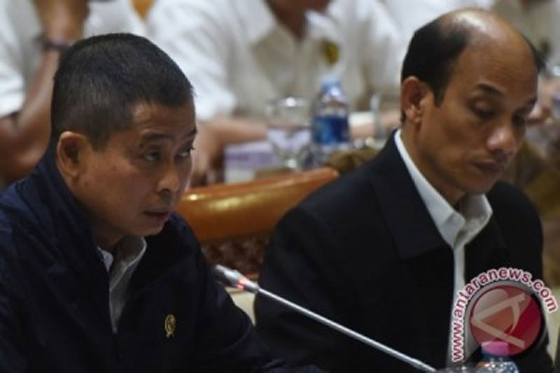 Raker DPR Dengan Menteri ESDM 