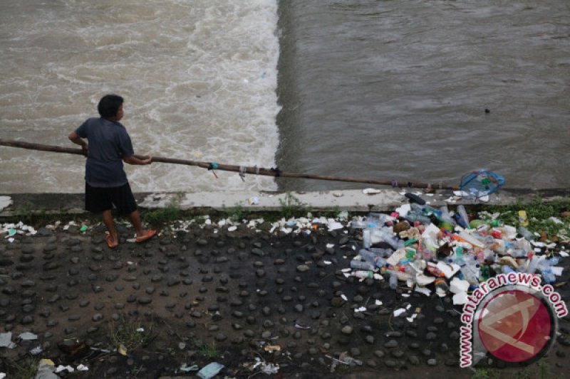 SAMPAH PLASTIK