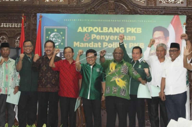 PKB serahkan mandat politik 