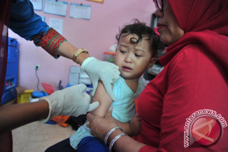 Vaksin Difteri Massal Palembang