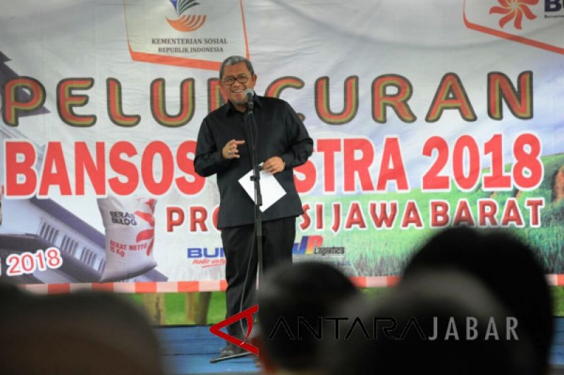 Agenda Aher Jumat, hadiri Harmonisasi Budaya Sunda-Jawa hingga menyaksikan wayang golek