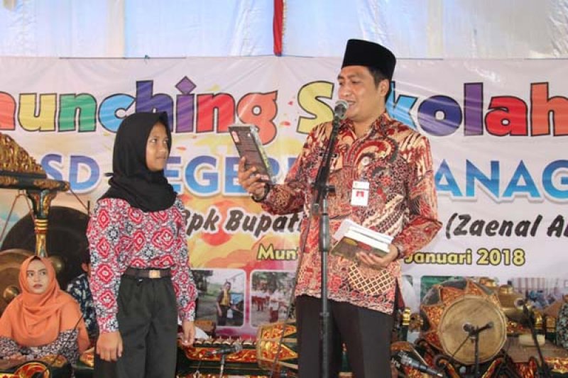 Bupati Magelang luncurkan Sekolah Pelangi