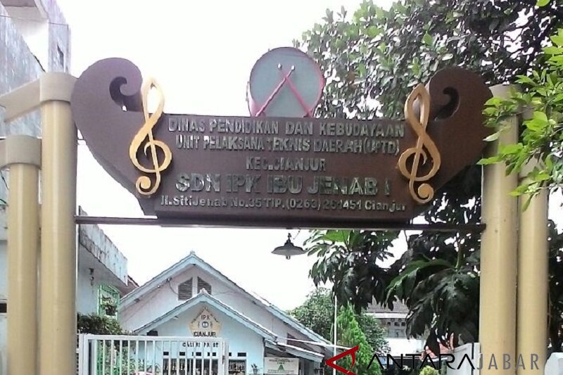 Pemkab diminta menjaga kawasan SDN Ibu Jenab