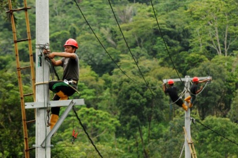 Listrik Masuk Desa