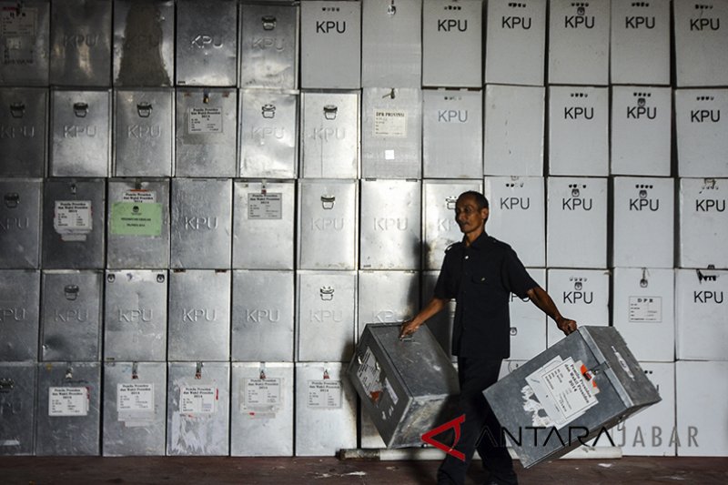 KPU Cianjur terima logistik pemilu secara bertahap