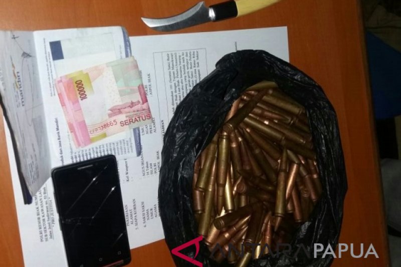 Polres Biak Numfor tangkap pemuda bawa seratusan amunisi
