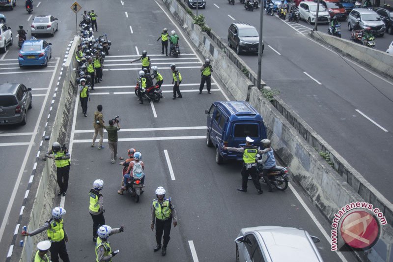 Penindakan sepeda motor di JLNT