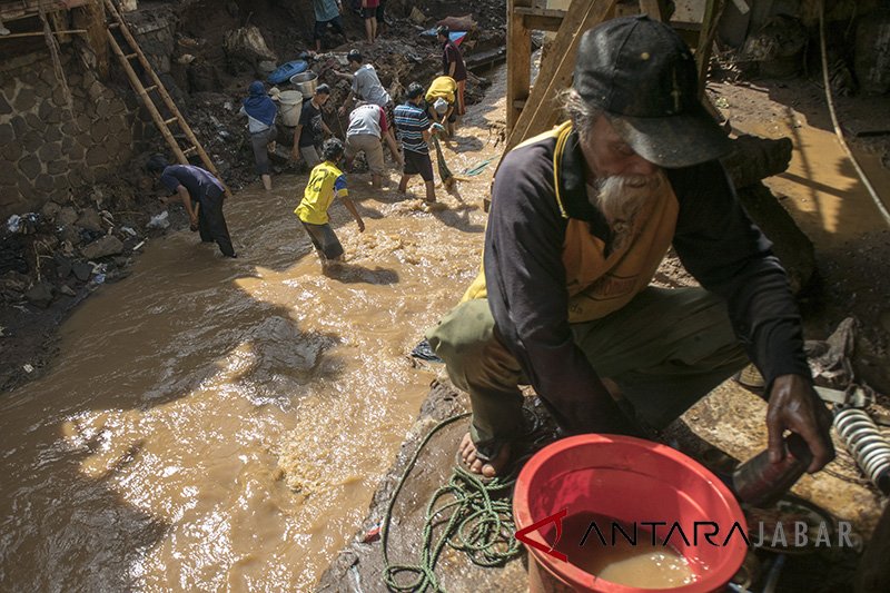 Gubernur: jangan main-main dengan Perda KBU