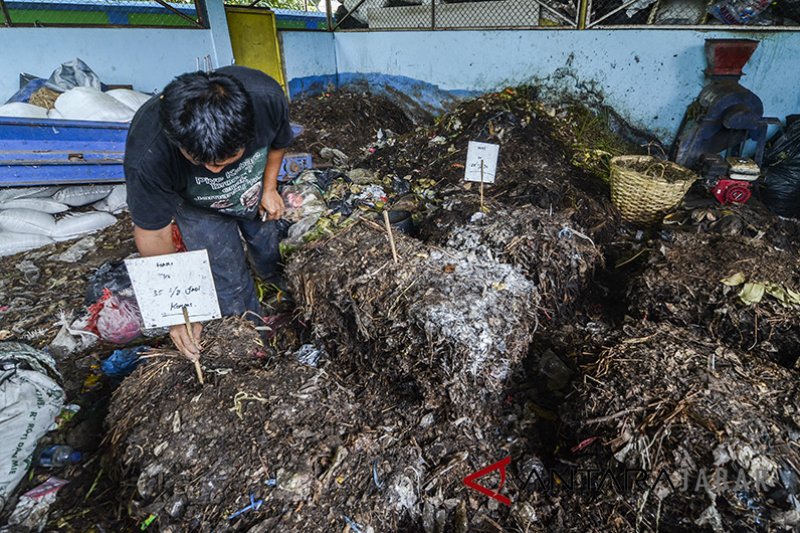 Volume sampah malam tahun baru diprediksi meningkat 400 persen