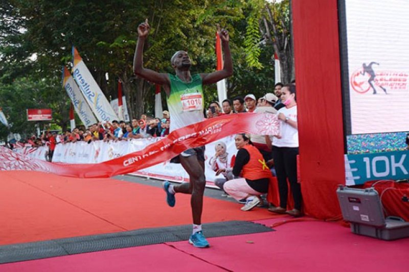 Juara Central Celebes Marathon
