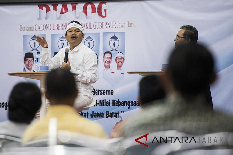 Dedi Mulyadi apresiasi Sandiaga tukar Dolar AS