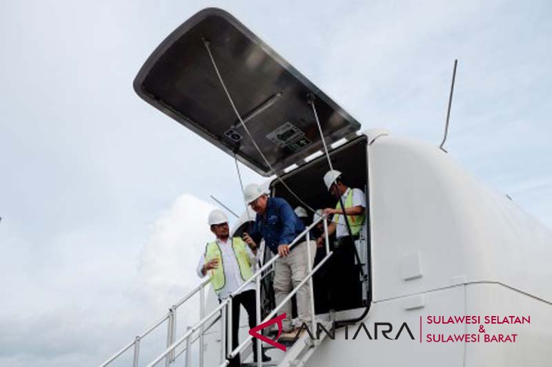 Gubernur tinjau pembangunan PLTB Tolo-1 Jeneponto