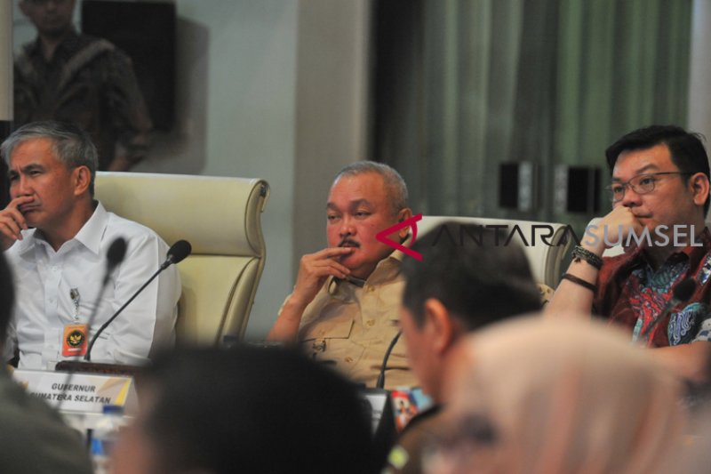 Rapat khusus Kebakaran Hutan Kebun dan Lahan Sumsel