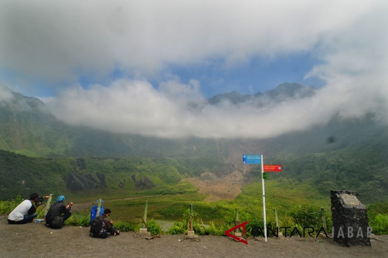 Jalur pendakian Gunung Rinjani longsor akibat Gempa Lombok