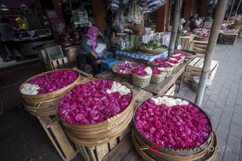 HARGA BUNGA TABUR MELONJAK JELANG PUASA