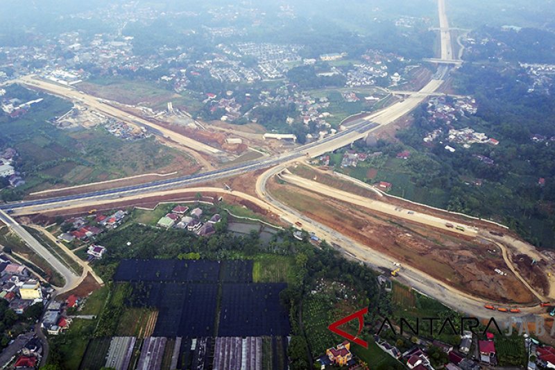 Raih manfaat ganda dari  pembangunan tol, belajar dari China