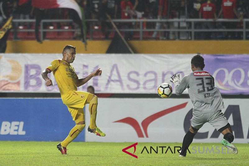 Sriwijaya FC Bantai PSIS Semarang