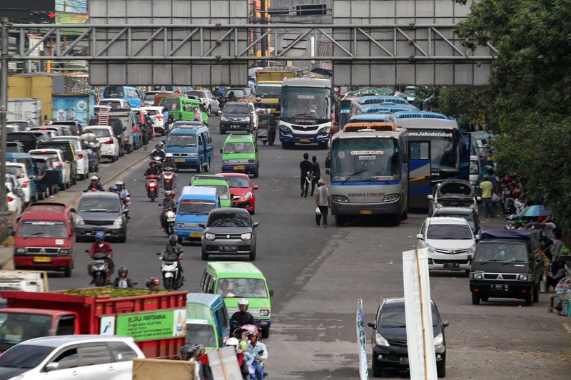 Terminal bus bayangan penyebab kemacetan