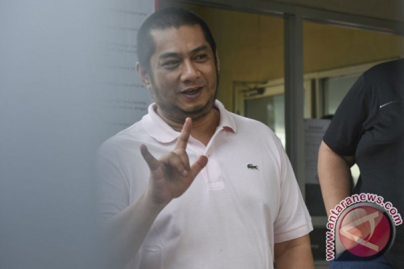 KPK periksa suami mantan Bupati Kutai Kartanegara Rita Widyasari
