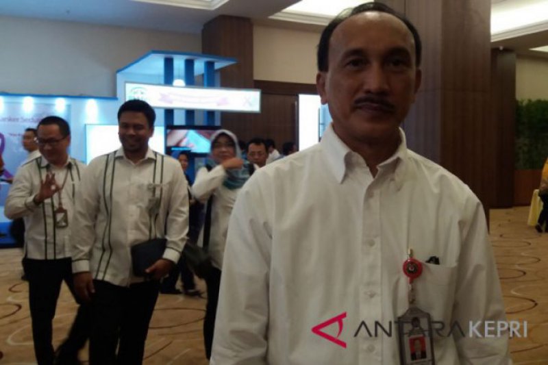 BKKBN berangkatkan 20 bus mudik bersama