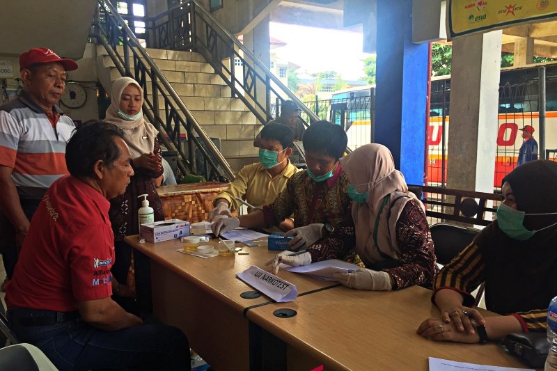 Hipertensi dominasi temuan tes kesehatan sopir bus Angkutan Lebaran