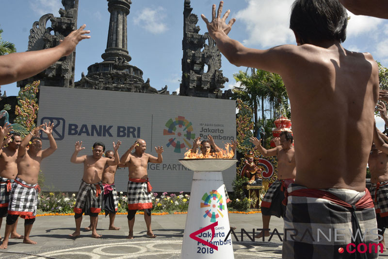 Pawai obor Asian Games di Bali