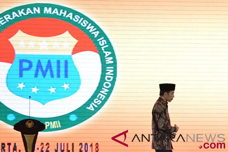 Presiden membuka munas ikatan alumni PMII