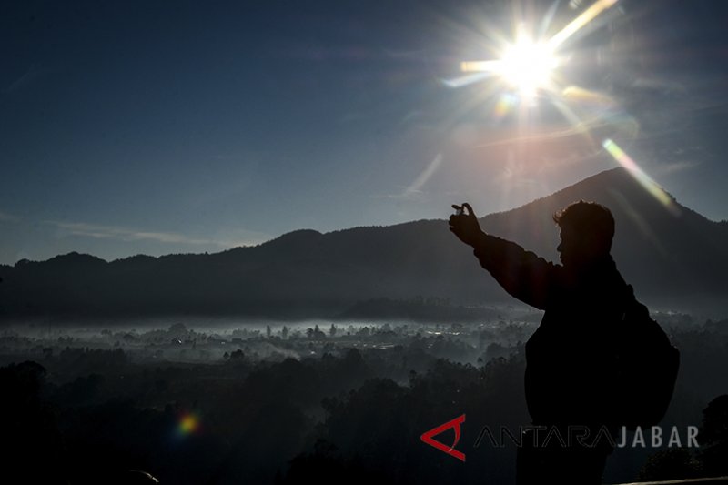 Cuaca Jabar Kamis diprediksi cerah berawan