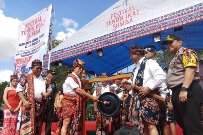 Festival Tenun Ikat Sumba
