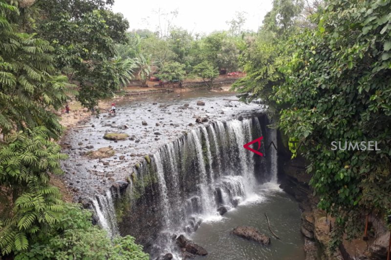 Air Terjun Temam wisata favorit Lubuklinggau - ANTARA News Sumatera Selatan