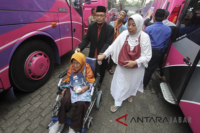 Lima calon haji asal Cianjur batal berangkat